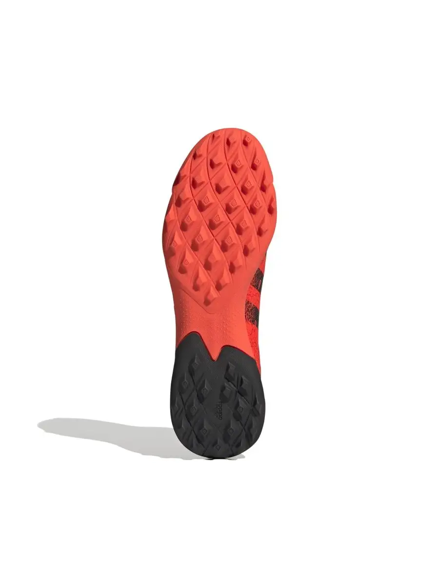 adidas predator freak laceless tf