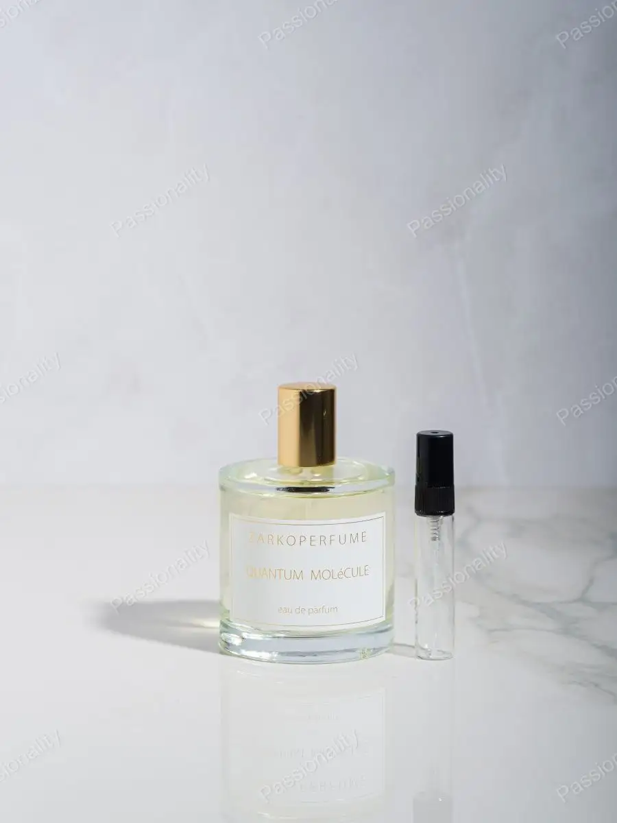 Zarkoperfume Quantum Molecule 5 Passionality