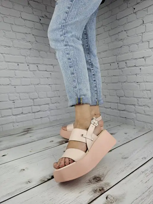 Guard-shoes Женские босоножки на высокой подошве из натуральной кожи, белый
