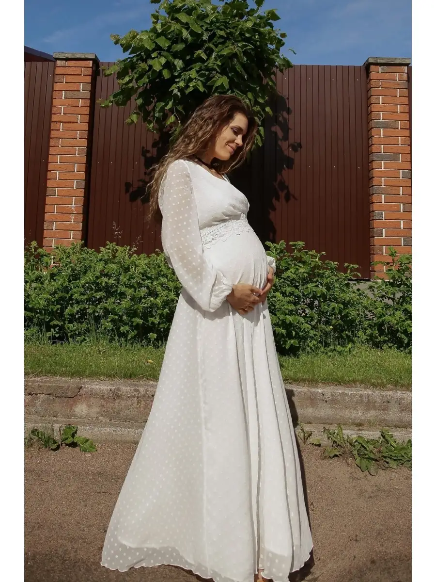 Глубоко беременная Серябкина вернулась в Москву и сходила на свидание в белом платье - riosalon.ru