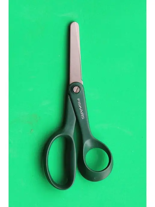 FISKARS Ножницы для рукоделия закругленные концы, вариант