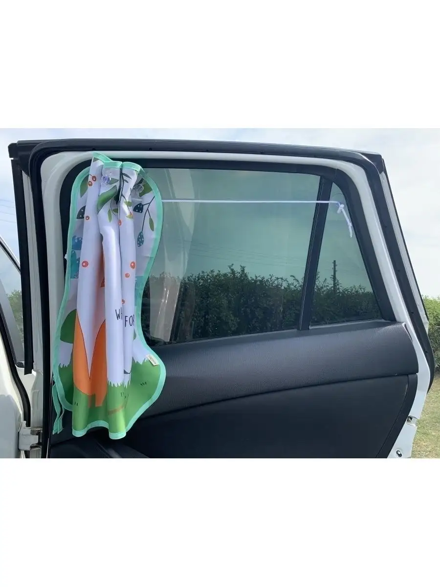 Солнцезащитная шторка на лобовое стекло. Купить шторки от солнца в машину на ТопКар