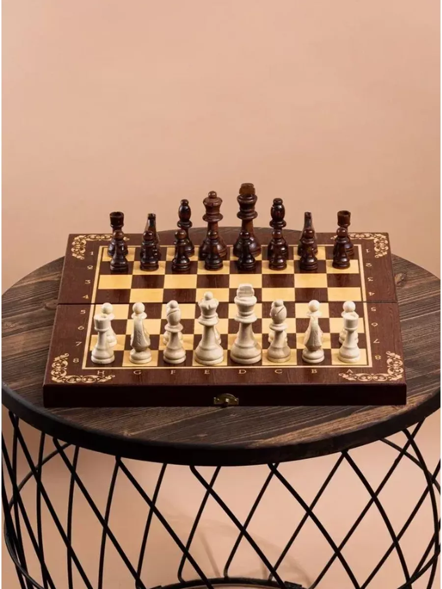 Шахматная доска из дерева с инкрустацией Italfam цветная Италия, арт. 332W/VKA
