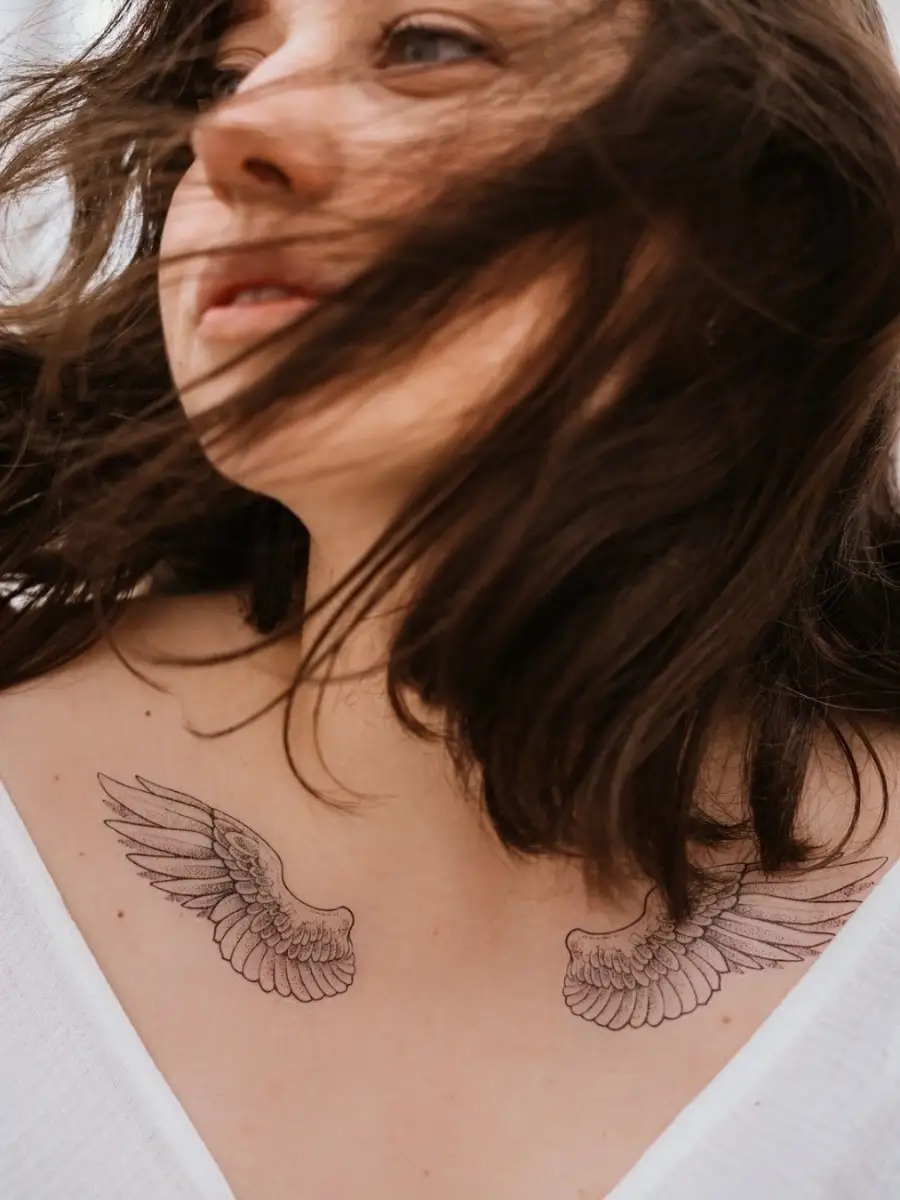 Тату крылья на шее – 45 фото | Лучшие татуировки с крыльями на шее