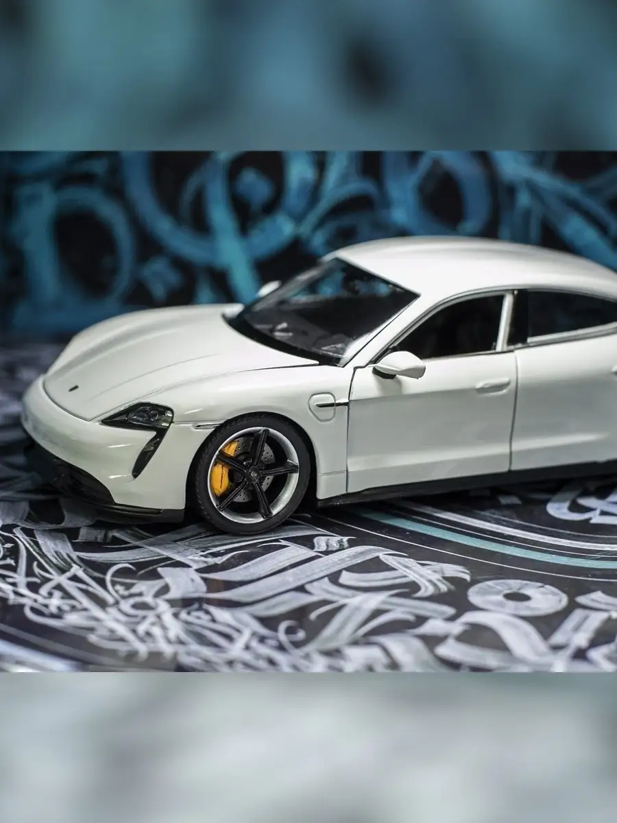 Масштабная модель автомобиля Porsche Taycan Turbo S в масштабе 1:24/  Коллекционная машинка-игрушка ГАРАЖ 38438208 купить в интернет-магазине  Wildberries