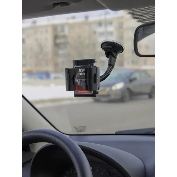 Держатель для телефона в машину