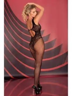 U tilini chuqur tiqib oldi